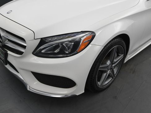 Used 2017 Mercedes-Benz C 300 4MATIC Sedan image 9