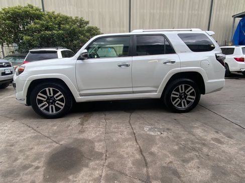 Used 2016 Toyota 4Runner Limited RWD image 4