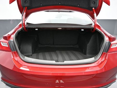 Used 2023 Chevrolet Malibu RS image 36