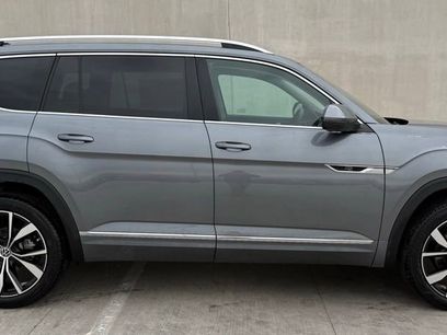 Certified 2025 Volkswagen Atlas SEL Premium R-Line