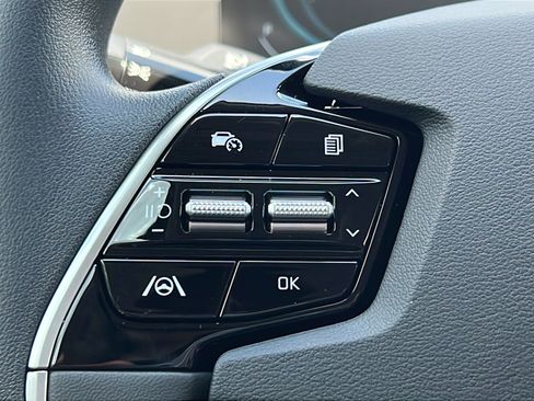 New 2026 Kia Niro LX FWD image 18