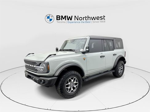 Used 2023 Ford Bronco Badlands image 1
