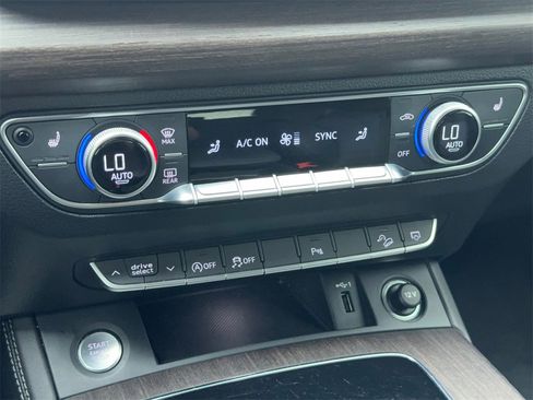 Used 2023 Audi Q5 2.0T Premium Plus w/ Premium Plus Package image 31