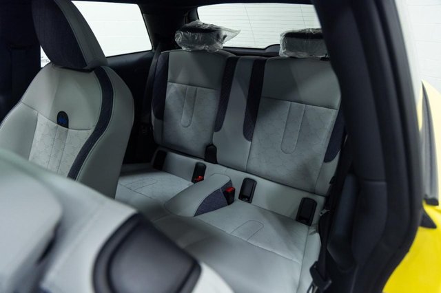 New 2027 MINI Cooper 2-Door Hardtop FWD image 20