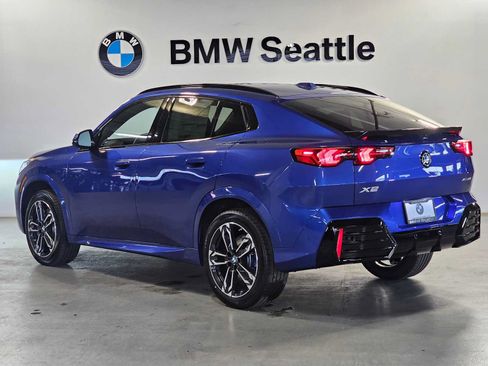 New 2026 BMW X2 xDrive28i w/ Technology Package AWD/4WD image 4