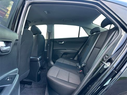 Used 2021 Kia Rio S w/ Technology Package image 15