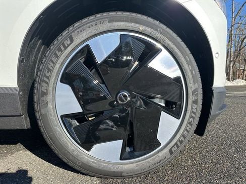 New 2026 Volvo EX30 Ultra w/ Protection Package Premier image 10