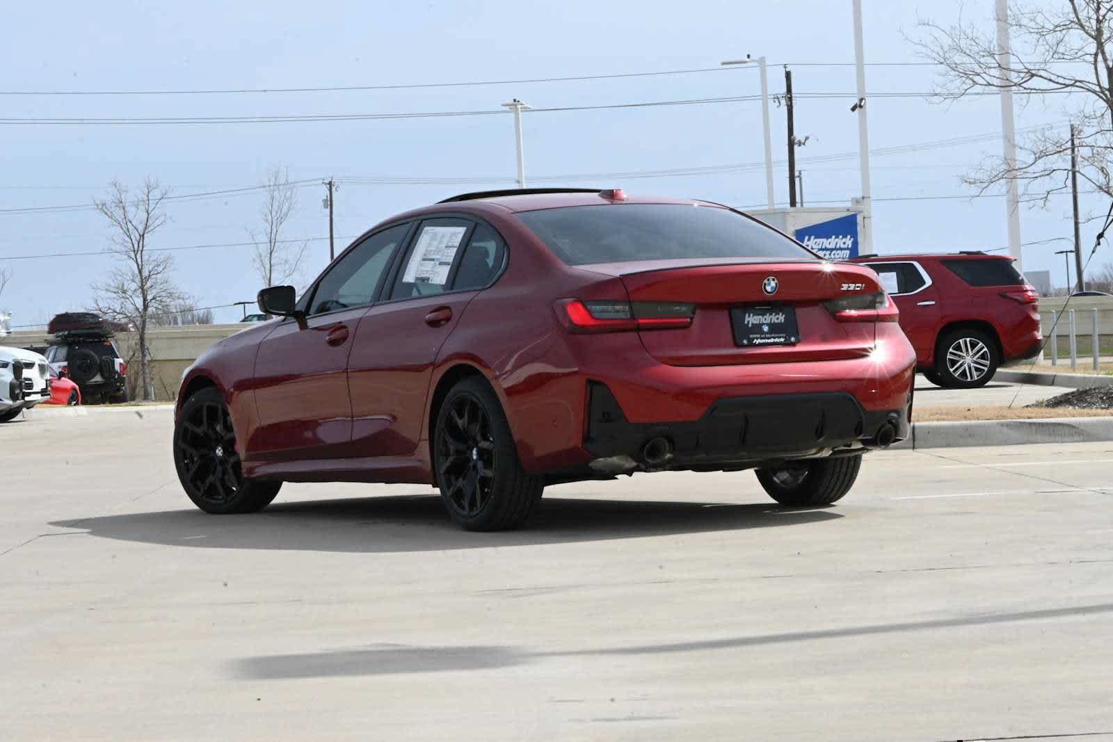 Used 2026 BMW 330i Sedan w/ M Sport Package RWD image 2
