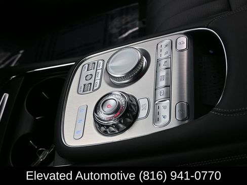 Used 2024 Genesis G90 3.5T AWD/4WD image 23