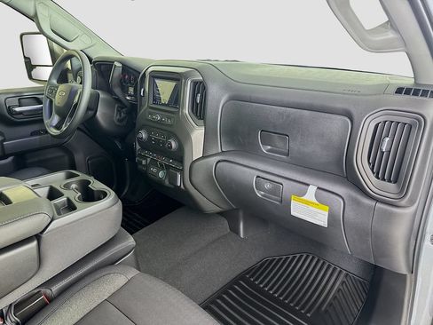 New 2026 Chevrolet Silverado 2500 Custom w/ Custom Value Package AWD/4WD image 28