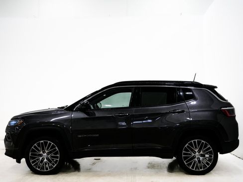 Used 2023 Jeep Compass Limited w/ Elite Group image 6