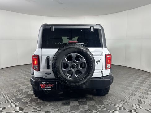 Used 2025 Ford Bronco Big Bend image 16