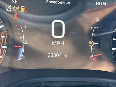 Used 2025 Jeep Compass Trailhawk w/ Trailer Tow Group AWD/4WD image 11