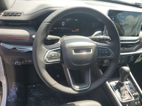 New 2026 Jeep Compass Trailhawk AWD/4WD image 16