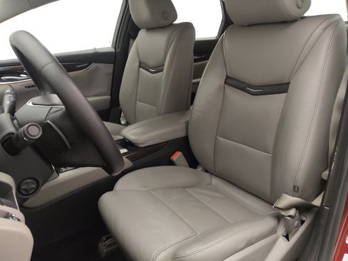 Used 2016 Cadillac XTS Luxury image 17