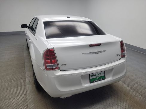 Used 2014 Chrysler 300 S AWD/4WD image 6