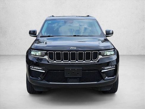 Used 2023 Jeep Grand Cherokee Limited image 2