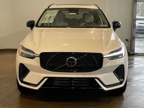 New 2026 Volvo XC60 T8 Ultra w/ Protection Package Premier AWD/4WD image 2