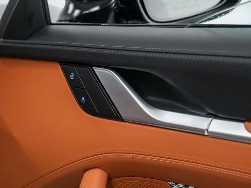 Certified 2024 Porsche 911 Turbo AWD/4WD image 15