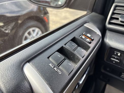 Used 2021 Toyota 4Runner SR5 image 21