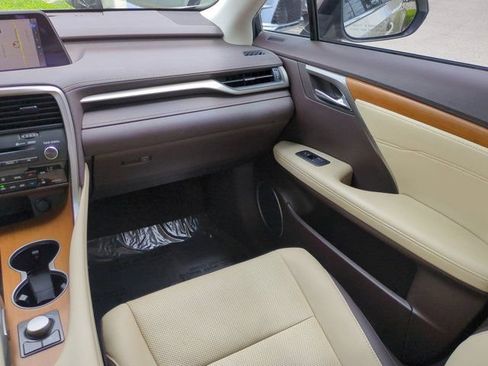 Used 2019 Lexus RX 350 FWD w/ Navigation Package image 15