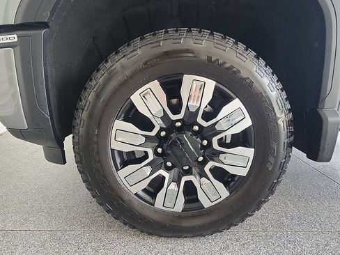Certified 2025 GMC Sierra 2500 Denali w/ Denali Reserve Package AWD/4WD image 33