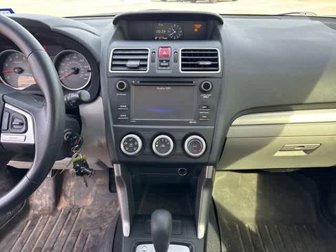 Used 2018 Subaru Forester 2.5i w/ Alloy Wheel Package image 18