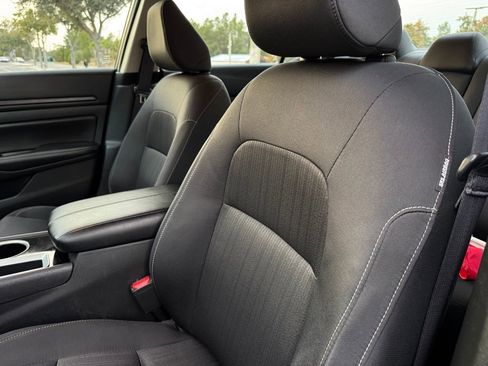 Used 2024 Nissan Altima 2.5 SV image 36