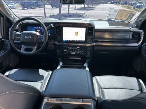 Used 2024 Ford F350 Lariat w/ Lariat Ultimate Package AWD/4WD image 10