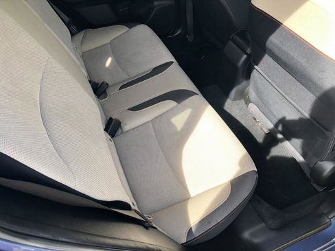 Used 2017 Subaru Crosstrek 2.0i Premium image 28