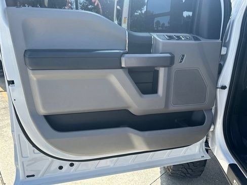 Used 2019 Ford F250 XLT w/ XLT Value Package AWD/4WD image 26