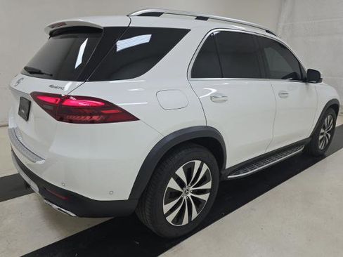 Used 2024 Mercedes-Benz GLE 350 4MATIC w/ 3rd Row Seat Package image 3