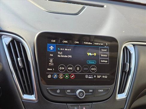 Used 2024 Chevrolet Malibu LT image 13