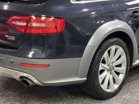 Used 2016 Audi A4 2.0T Premium image 11