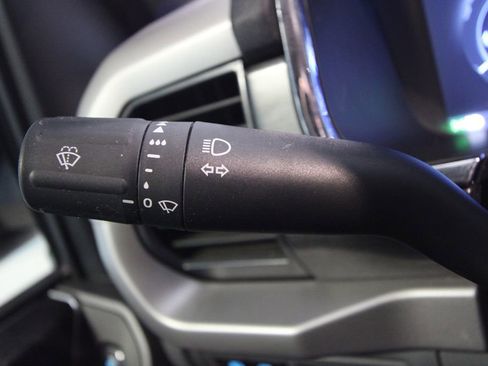 Used 2023 Ford F150 Lightning XLT image 12