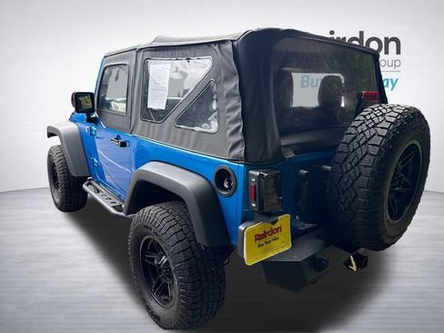 Used 2015 Jeep Wrangler Sport w/ Quick Order Package 23S AWD/4WD image 5