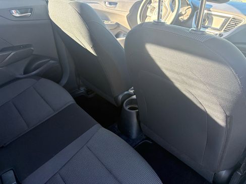 Used 2019 Hyundai Accent SE image 37