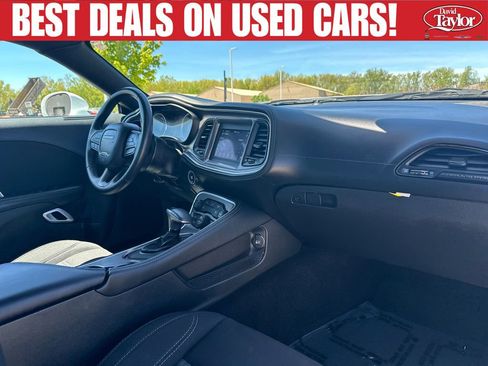 Used 2021 Dodge Challenger SXT RWD image 26