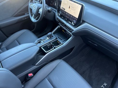 Used 2025 Lexus TX 350 AWD image 19