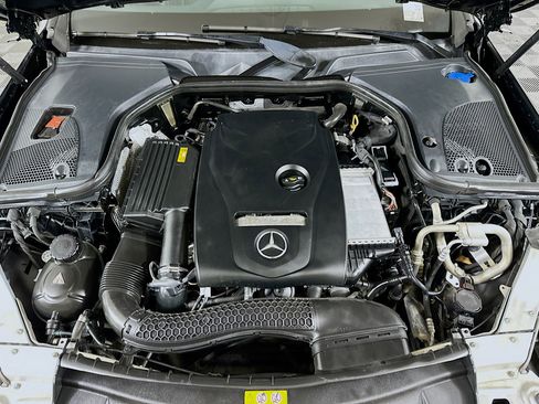 Used 2018 Mercedes-Benz E 300 image 33