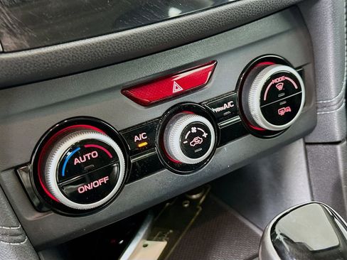 Used 2018 Subaru Impreza 2.0i Limited image 16