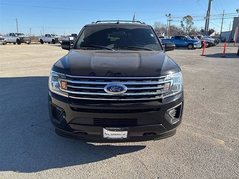 Used 2020 Ford Expedition Max XLT w/ Black Accent Package image 2