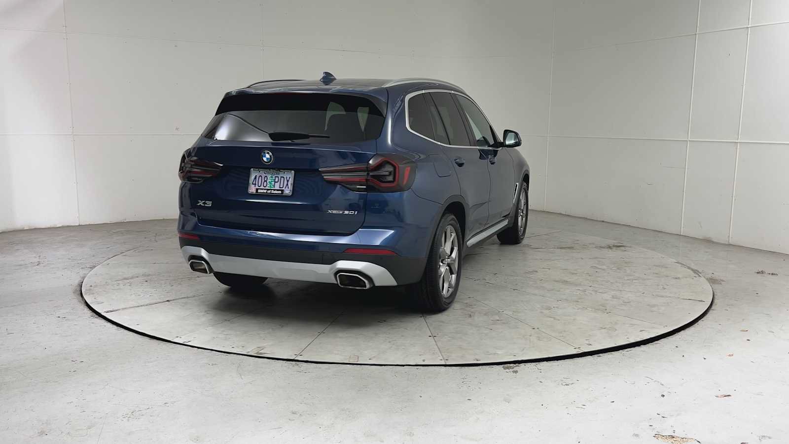 Used 2023 BMW X3 xDrive30i w/ Convenience Package w/ZPA AWD/4WD image 2