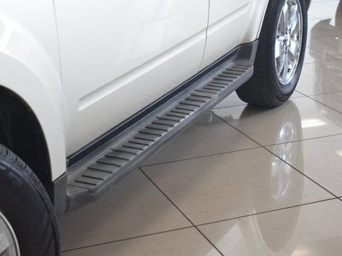 Used 2010 Ford Escape Limited image 15