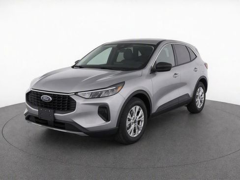 Used 2023 Ford Escape Active w/ Tech Pack #1 AWD/4WD image 1