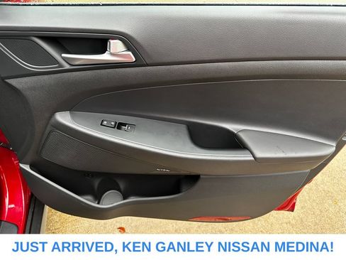 Used 2021 Hyundai Tucson Limited w/ Cargo Package FWD image 22