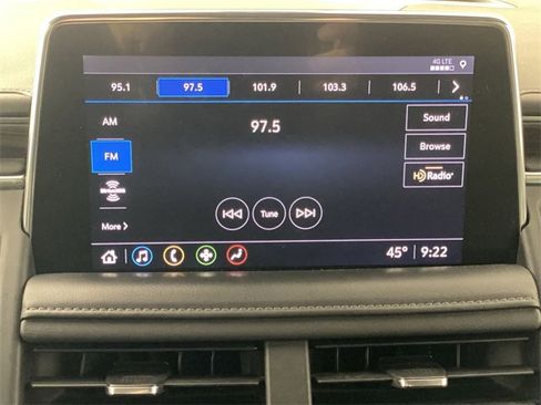 Used 2021 Chevrolet Tahoe Z71 w/ Z71 Signature Package image 12