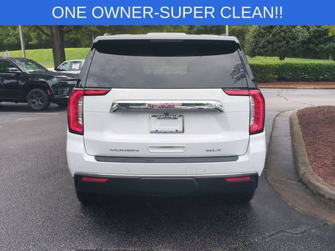 Used 2022 GMC Yukon SLT w/ SLT Premium Package AWD/4WD image 4