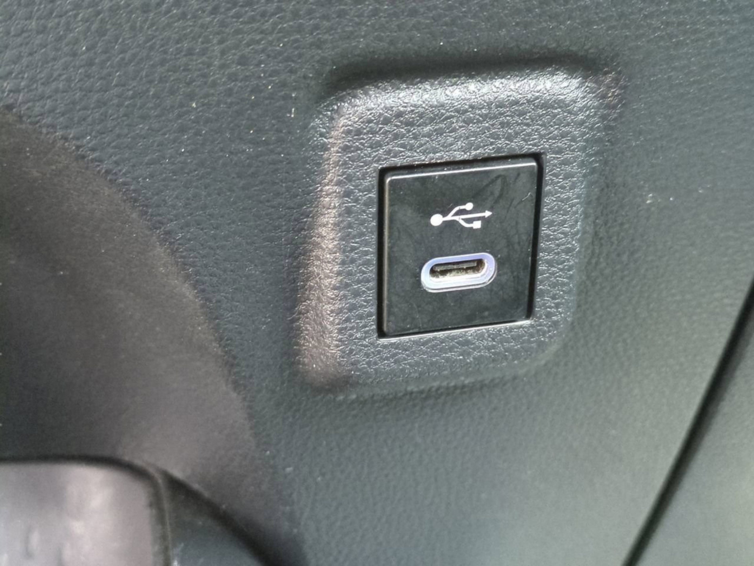 Used 2024 Toyota Corolla LE FWD image 20