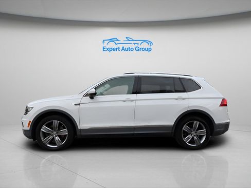 Used 2018 Volkswagen Tiguan SEL Premium image 9